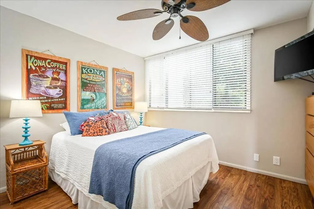 公寓 Beautiful 2/2 Condo In Kailua Kona. Ocean View!
