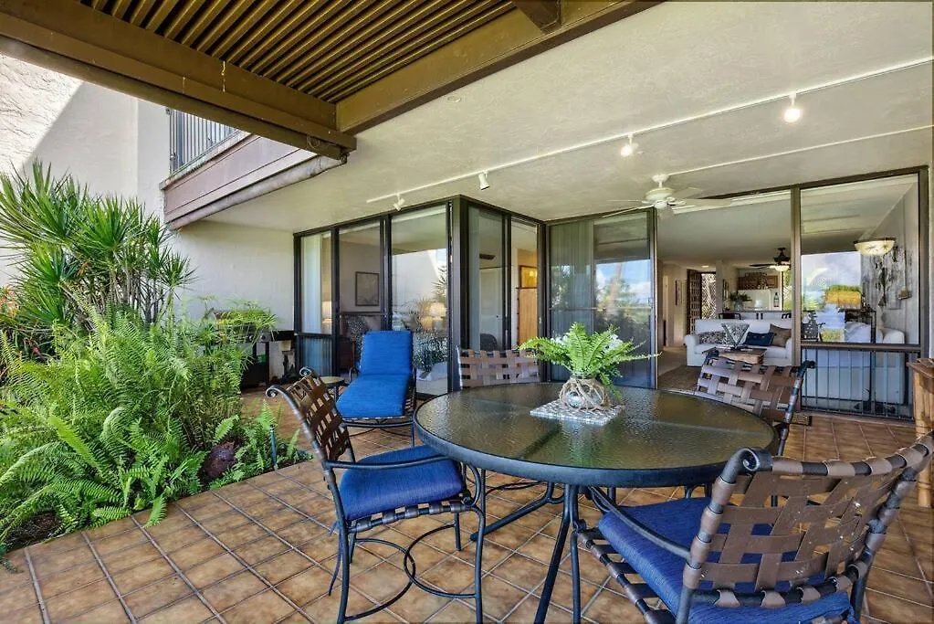 公寓 Beautiful 2/2 Condo In Kailua Kona. Ocean View!